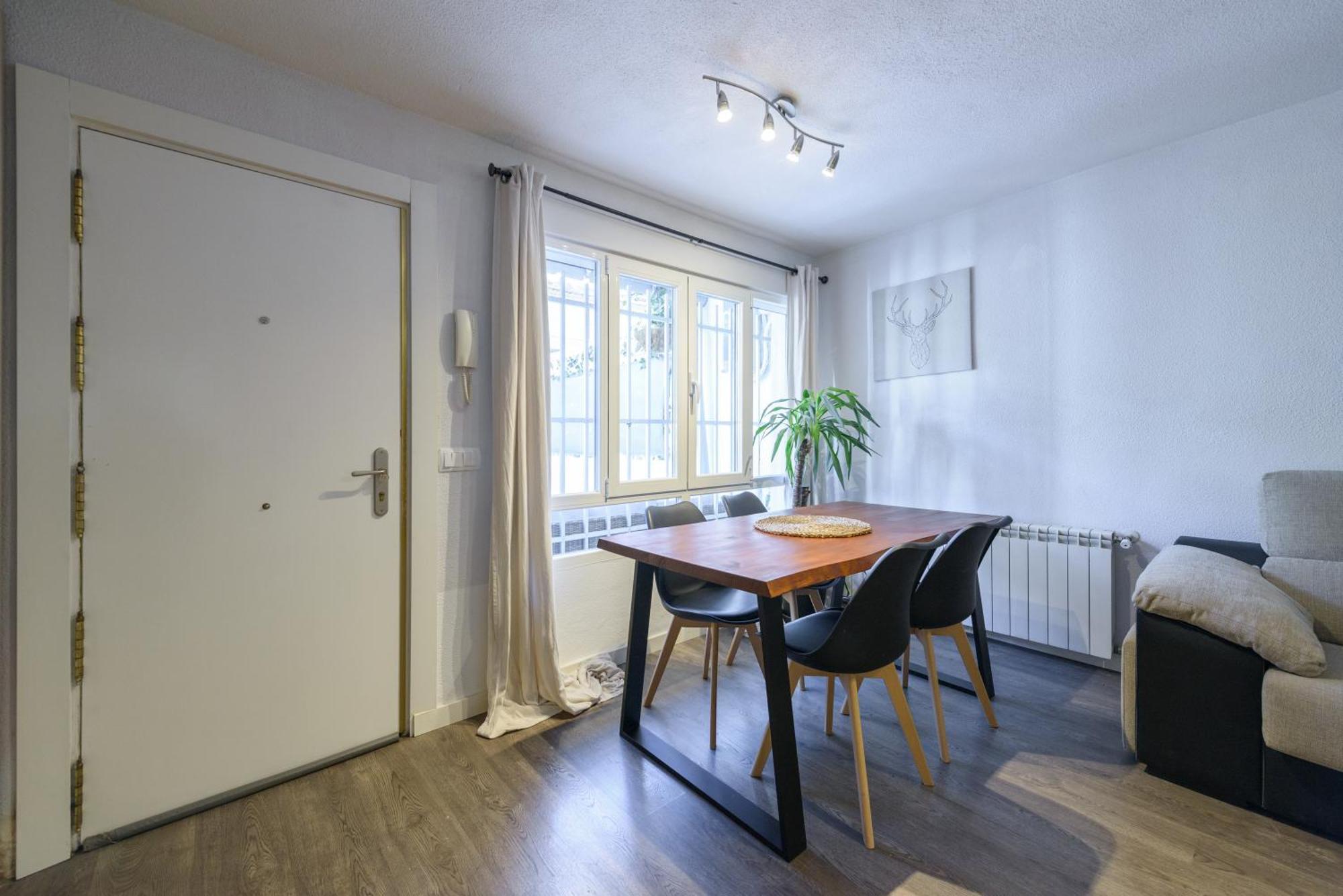 מדריד Sabadell Calle, Casa Familiar De 3 Dormitorios Con Terraza Junto Metro Fuencarral מראה חיצוני תמונה