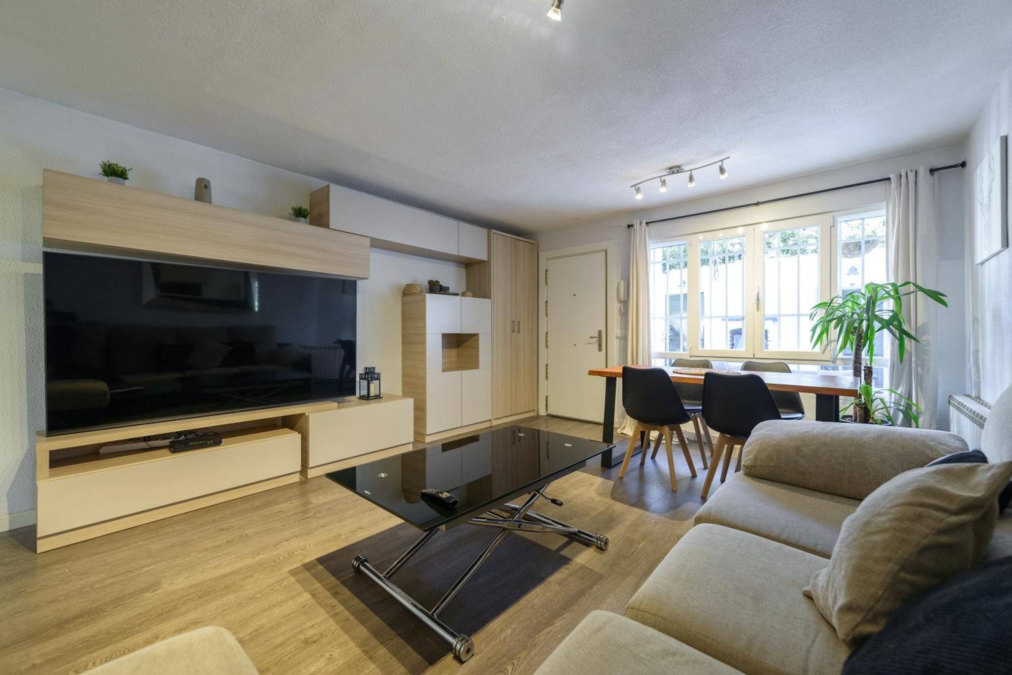 מדריד Sabadell Calle, Casa Familiar De 3 Dormitorios Con Terraza Junto Metro Fuencarral מראה חיצוני תמונה